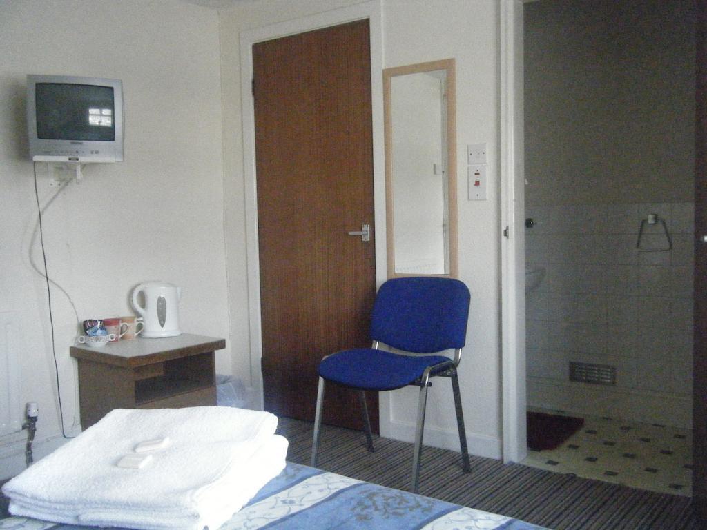 Tudor Court Hotel Swansea Zimmer foto